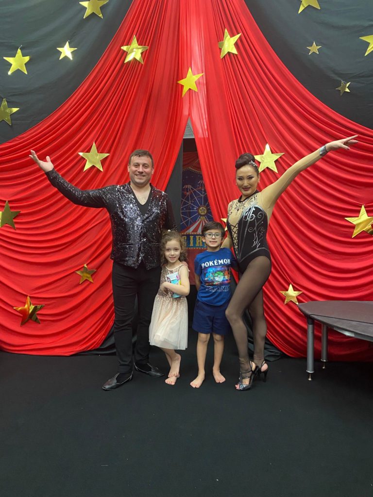 Circus skills, Cirque Art Studio Family.